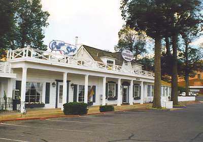 Parry Lodge